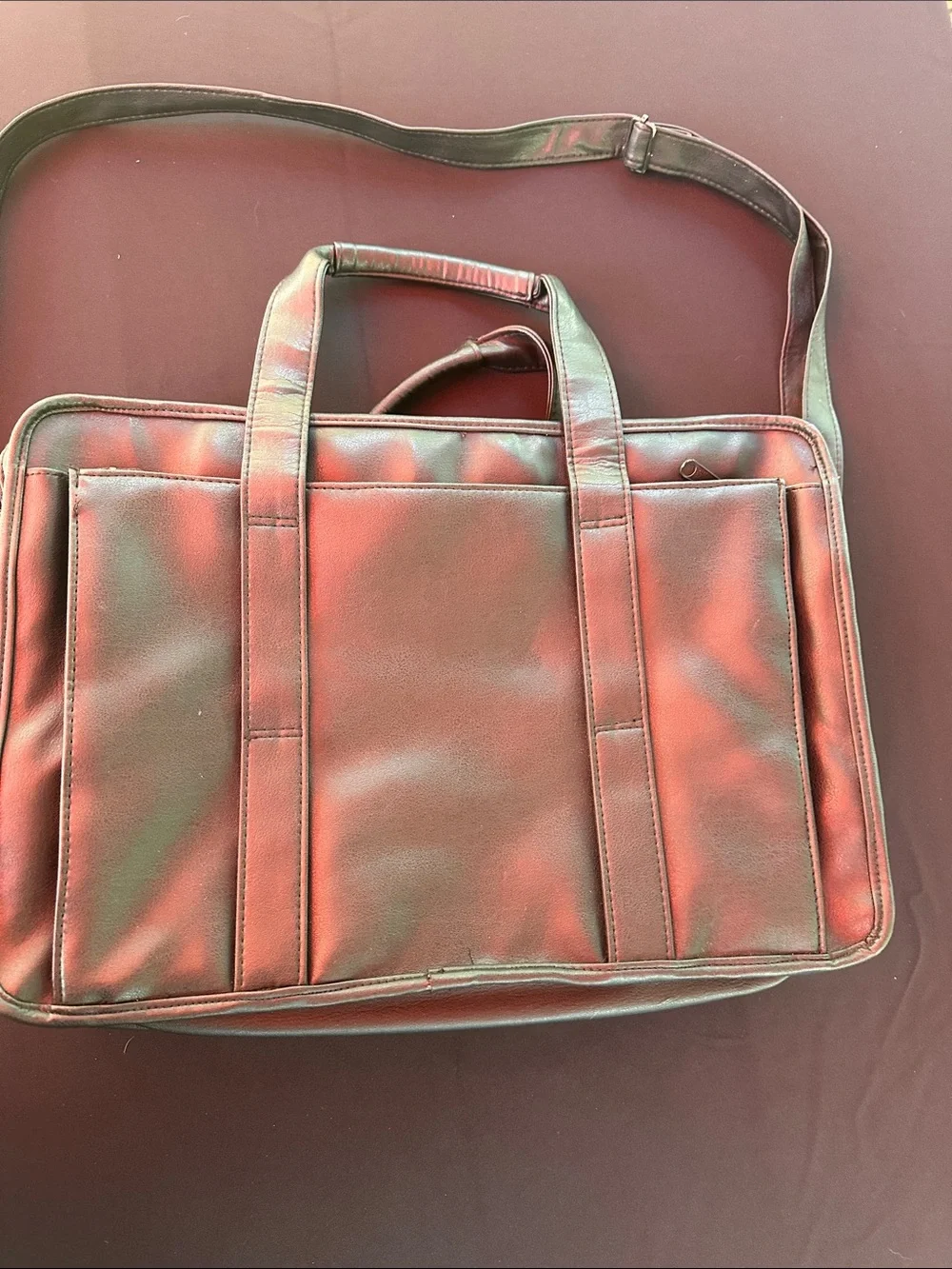 Classic Women's Black Laptop Tote Bag - Sleek Carryall